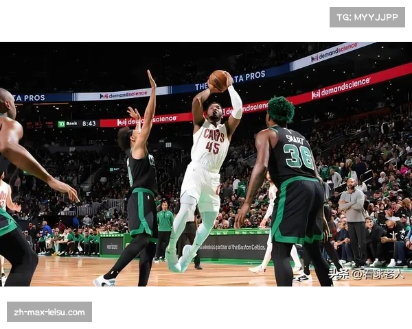 西亚卡姆30+11+6全能表现 步行者末节发力大胜热火巩固东部排名