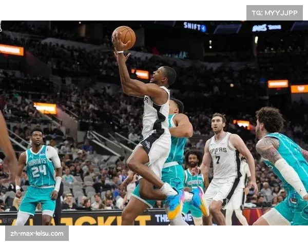 马刺团队篮球典范，29助攻仅9失误展现体系成熟度